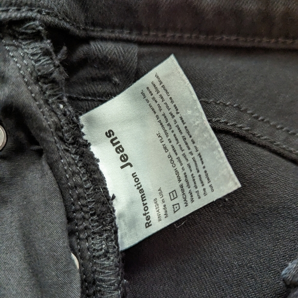 Reformation Black Wide Leg Jeans - Size 26 - Super comfy! - Picture 2 of 8